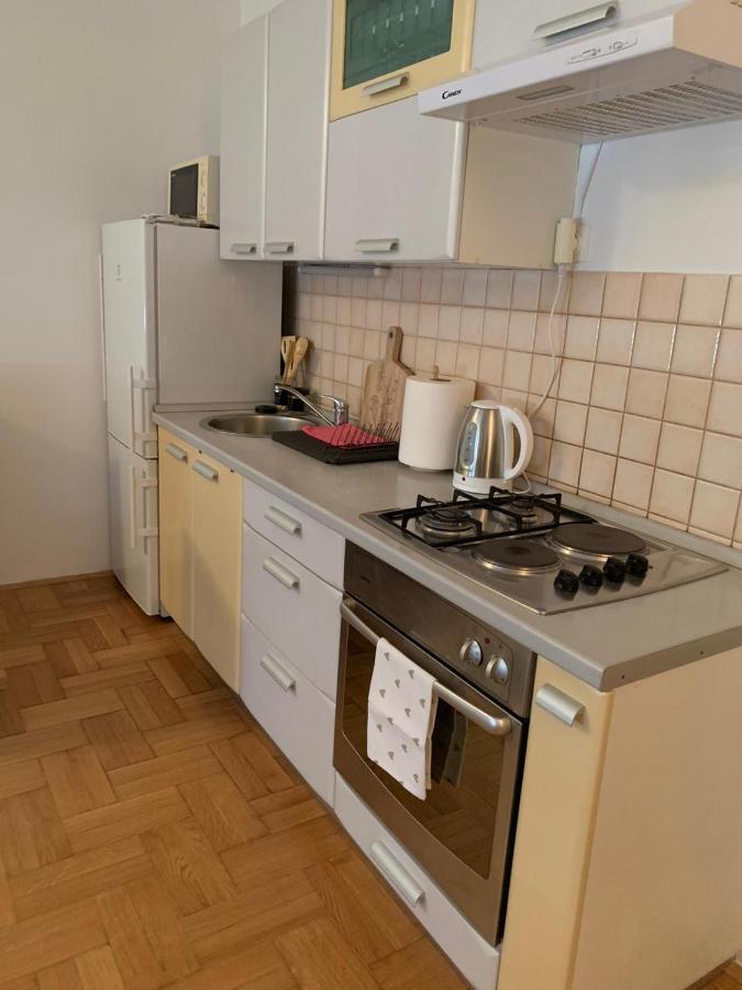 Sarmantni Apartman Malecka 2 萨格勒布 外观 照片